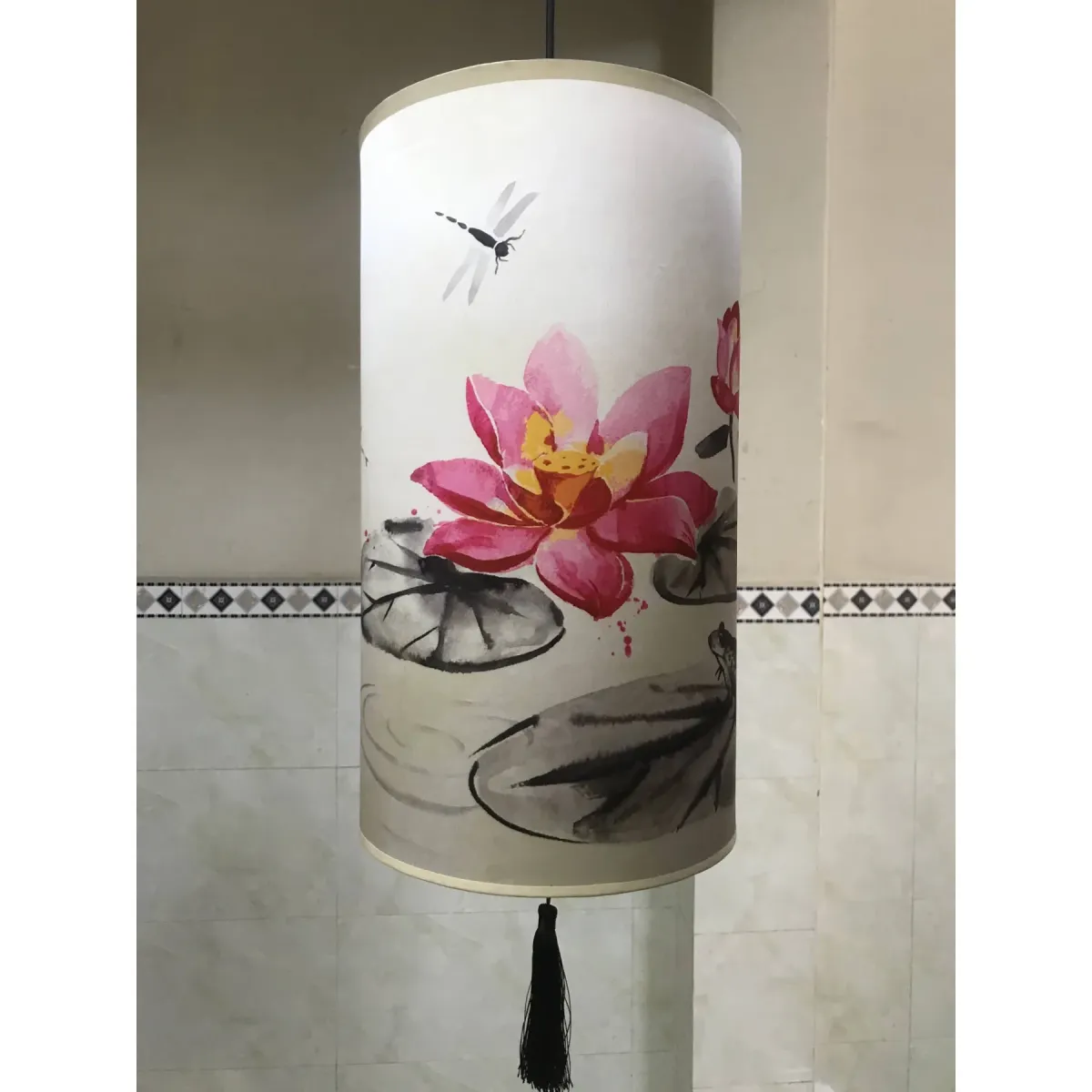 Chụp đèn phong cách Bắc Âu vẽ hoa sen tối giản thanh lịch